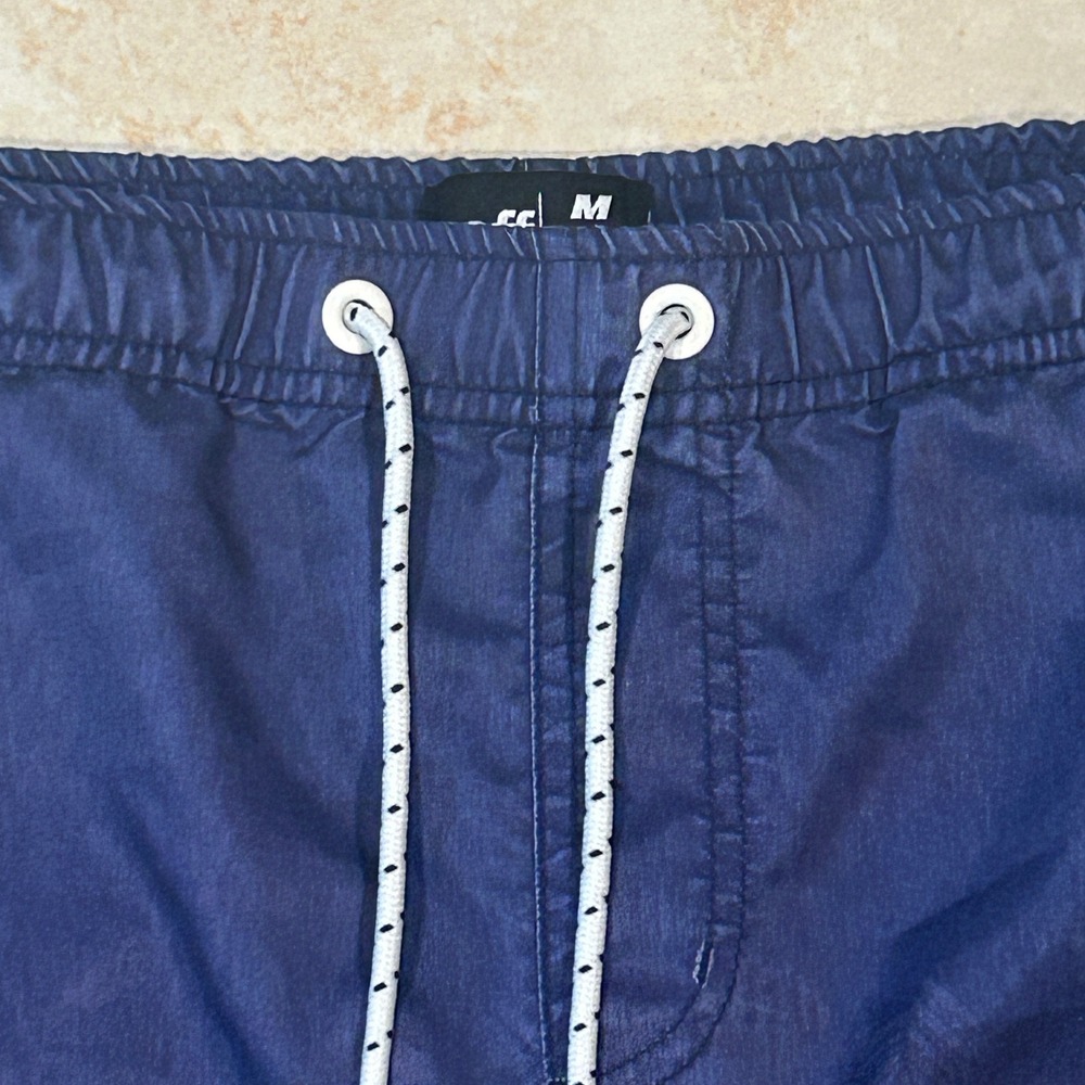 Neff Board Shorts Mens M Blue Floral Hibiscus Swim Trunks Drawstring Skate Surf - Picture 3 of 10